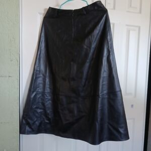Zara Maxi Skirt Faux Leather Black SZ M IN GREAT Condition
